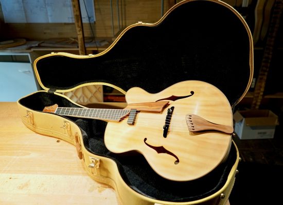 Archtop 9